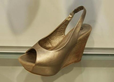 Выбираем обувь для выпускного!