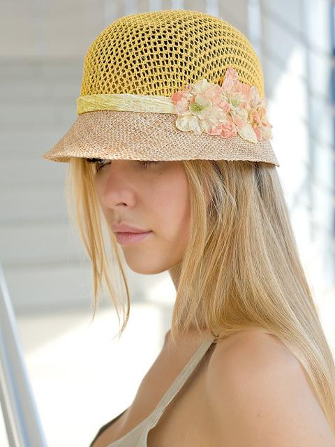 Готовь модную панаму к лету!