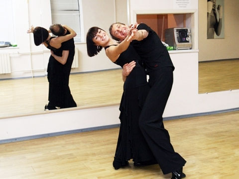 Танці з зірками